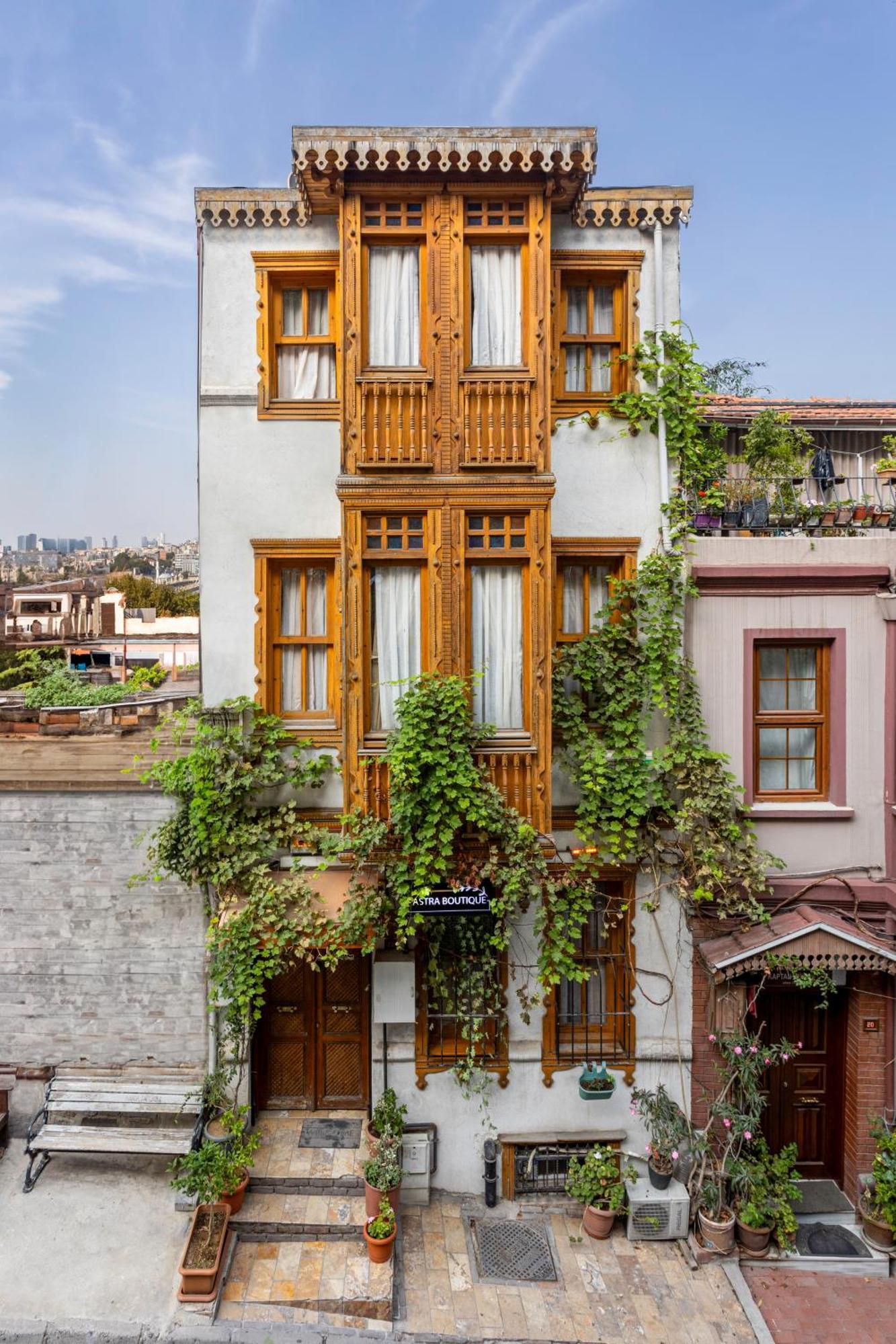 The Astra Hotel Istanbul Exterior foto